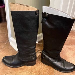 Frye Melissa Button Back Zip Boot
